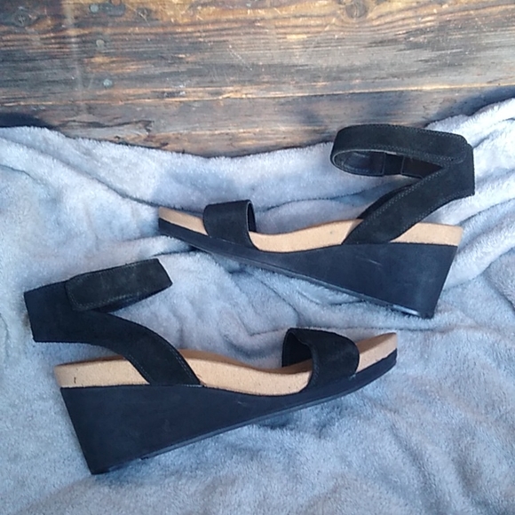 lucky brand kanoa wedge